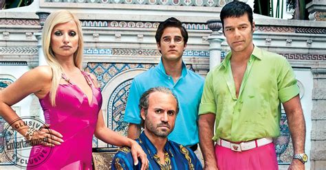 serie versace 1x01|american crime story season 2.